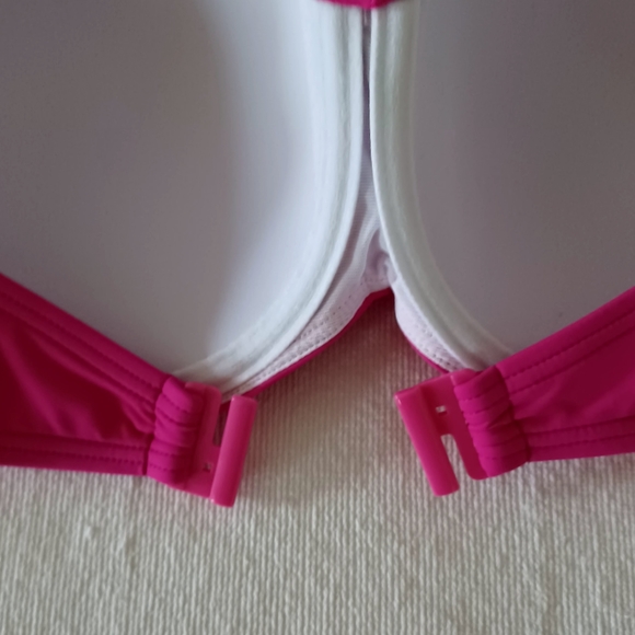 LASCANA Twist Bandeau Bikini Top, size 36DD - Picture 5 of 13